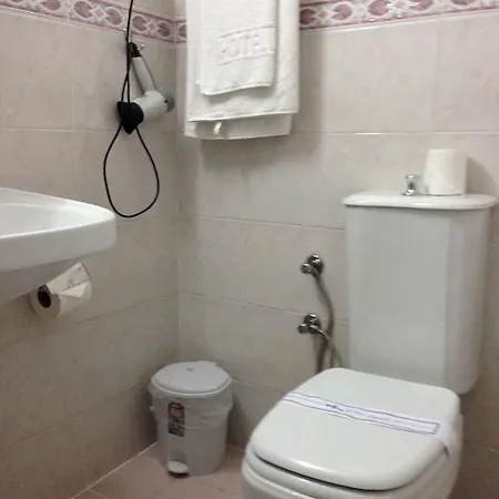 Dikmen 酒店 伯萨